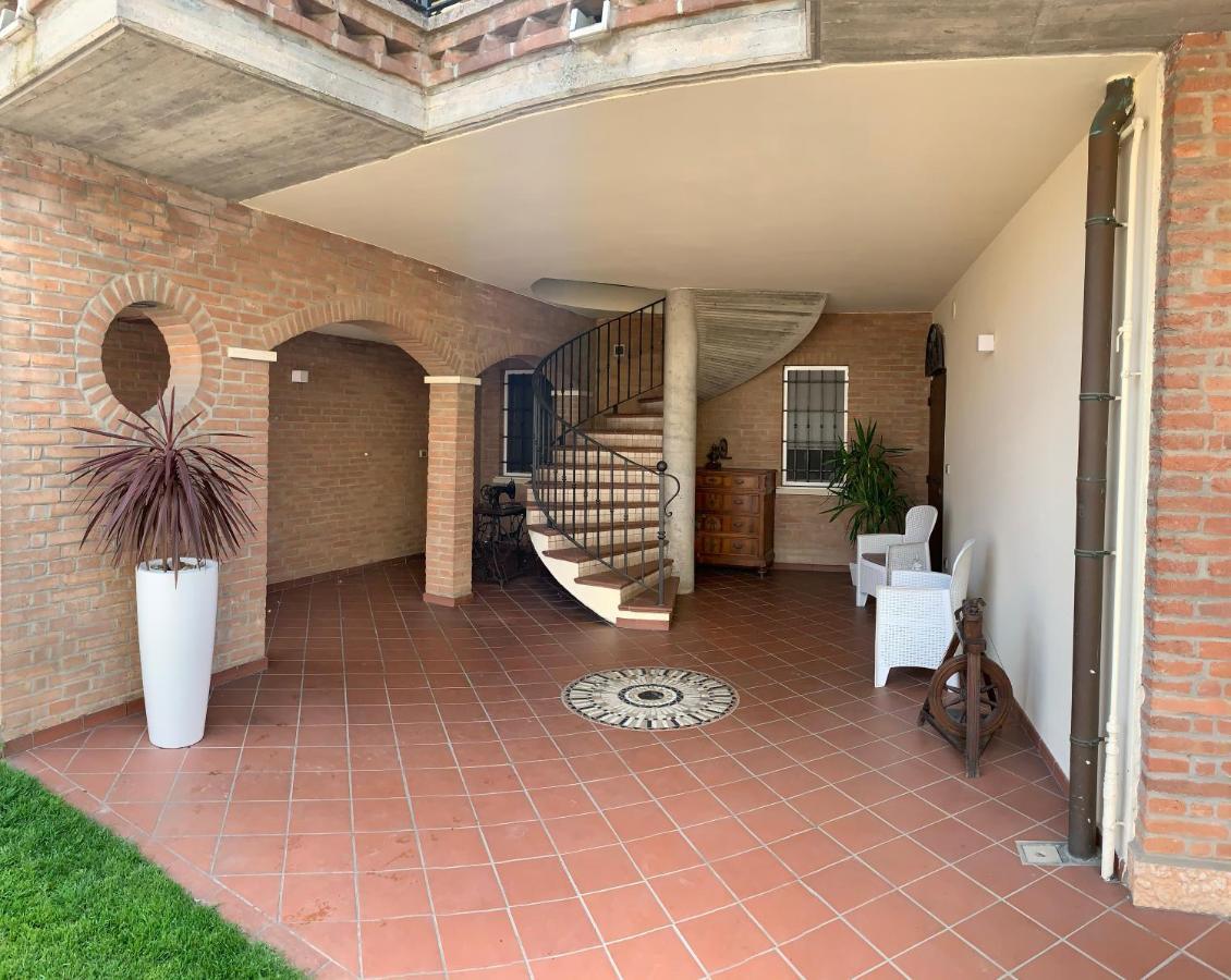 فيرّارا Villa Oasi المظهر الخارجي الصورة