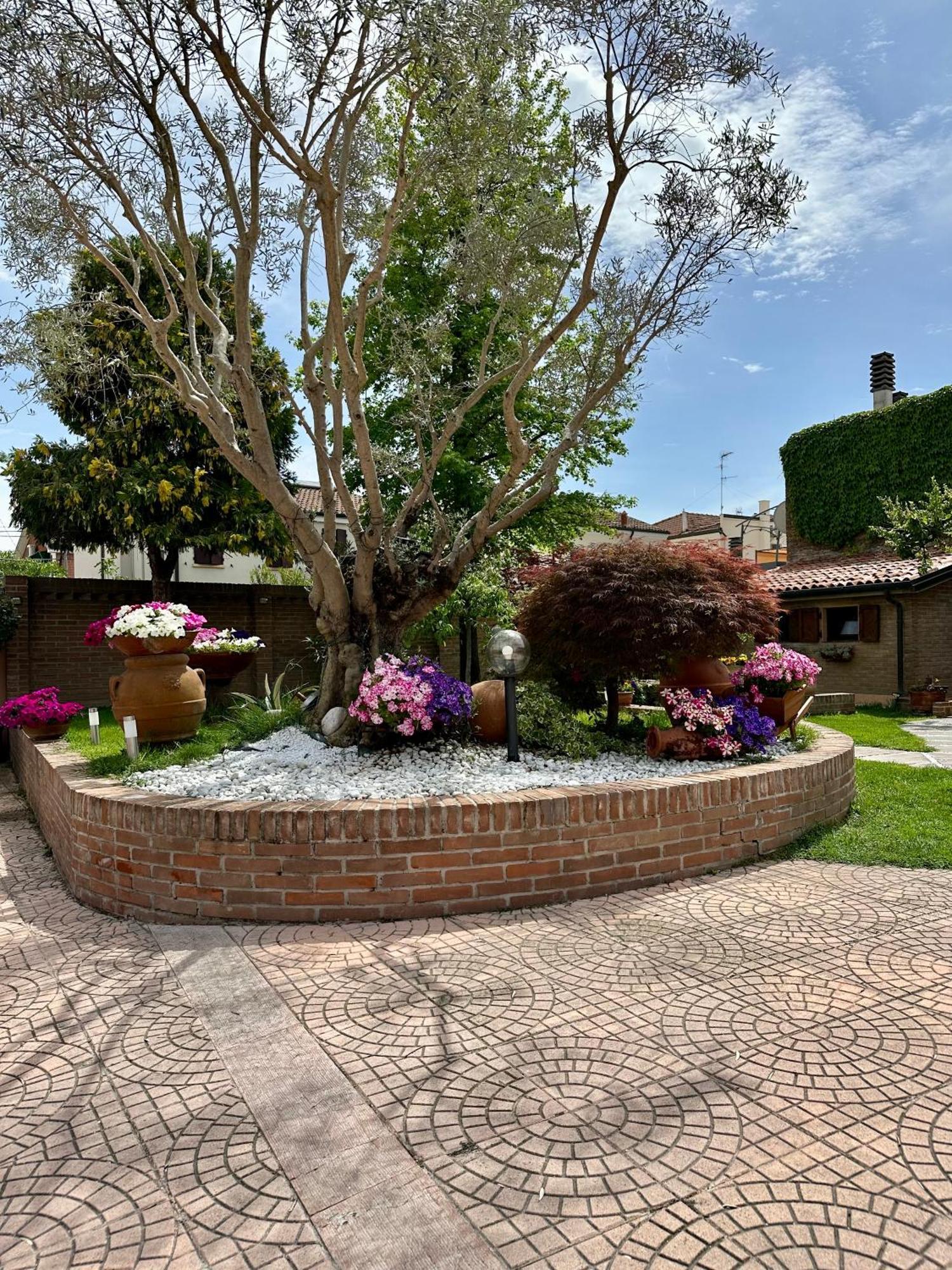 فيرّارا Villa Oasi المظهر الخارجي الصورة